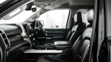 https://vehicle-cdn.autoleague.cloud/34110_1208876_18.jpg