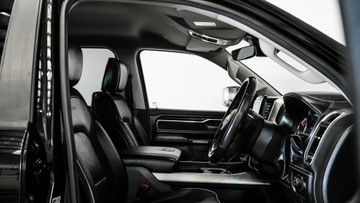 https://vehicle-cdn.autoleague.cloud/34110_1208876_6.jpg