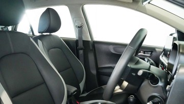 https://vehicle-cdn.autoleague.cloud/34110_1208882_14.jpg