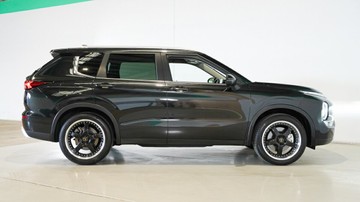 https://vehicle-cdn.autoleague.cloud/34110_1208884_3.jpg