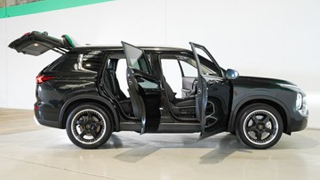 https://vehicle-cdn.autoleague.cloud/34110_1208884_4.jpg