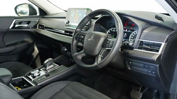 https://vehicle-cdn.autoleague.cloud/34110_1208884_5.jpg