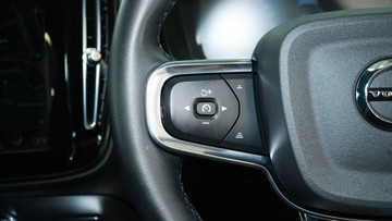 https://vehicle-cdn.autoleague.cloud/34110_1208886_18.jpg