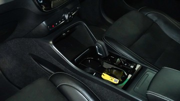 https://vehicle-cdn.autoleague.cloud/34110_1208886_21.jpg