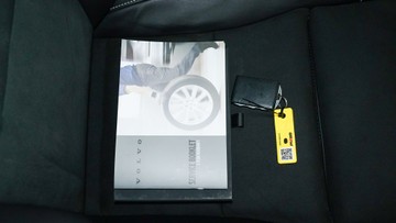 https://vehicle-cdn.autoleague.cloud/34110_1208886_22.jpg
