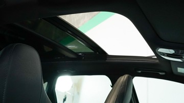 https://vehicle-cdn.autoleague.cloud/34110_1208890_32.jpg