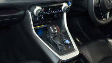 https://vehicle-cdn.autoleague.cloud/34110_1208892_24.jpg