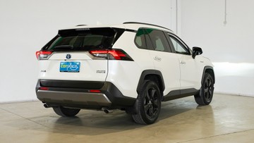 https://vehicle-cdn.autoleague.cloud/34110_1208892_6.jpg