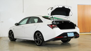 https://vehicle-cdn.autoleague.cloud/34110_1208894_14.jpg