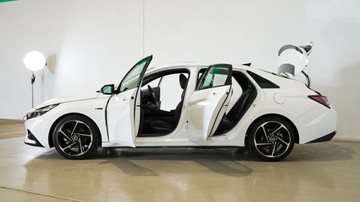 https://vehicle-cdn.autoleague.cloud/34110_1208894_16.jpg