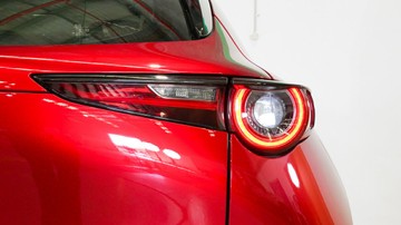 https://vehicle-cdn.autoleague.cloud/34110_1208898_24.jpg