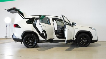 https://vehicle-cdn.autoleague.cloud/34110_1208901_4.jpg
