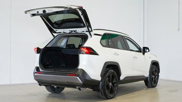 https://vehicle-cdn.autoleague.cloud/34110_1208901_9.jpg