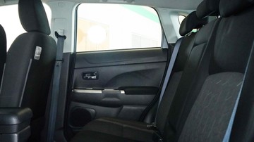 https://vehicle-cdn.autoleague.cloud/34110_1208904_19.jpg