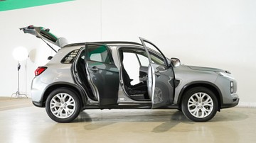 https://vehicle-cdn.autoleague.cloud/34110_1208904_4.jpg