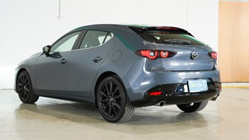 https://vehicle-cdn.autoleague.cloud/34110_1208905_13.jpg
