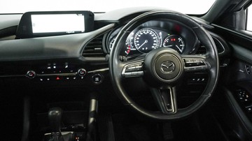 https://vehicle-cdn.autoleague.cloud/34110_1208905_26.jpg