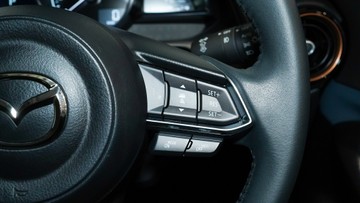 https://vehicle-cdn.autoleague.cloud/34110_1208910_6.jpg