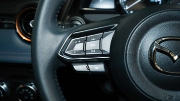 https://vehicle-cdn.autoleague.cloud/34110_1208910_7.jpg