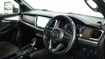 https://vehicle-cdn.autoleague.cloud/34110_1208912_15.jpg