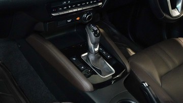 https://vehicle-cdn.autoleague.cloud/34110_1208912_25.jpg