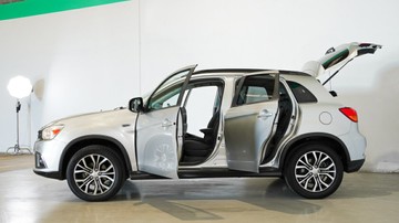 https://vehicle-cdn.autoleague.cloud/34110_1208913_16.jpg