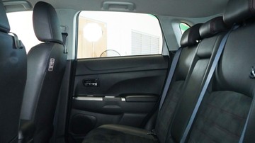 https://vehicle-cdn.autoleague.cloud/34110_1208913_19.jpg