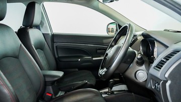 https://vehicle-cdn.autoleague.cloud/34110_1208913_6.jpg