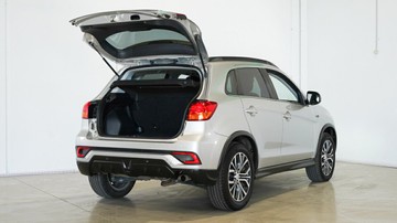 https://vehicle-cdn.autoleague.cloud/34110_1208913_9.jpg