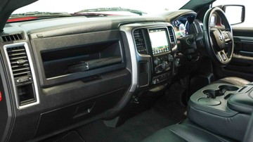 https://vehicle-cdn.autoleague.cloud/34110_1208919_17.jpg