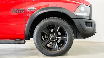 https://vehicle-cdn.autoleague.cloud/34110_1208919_25.jpg