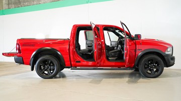 https://vehicle-cdn.autoleague.cloud/34110_1208919_4.jpg