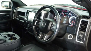 https://vehicle-cdn.autoleague.cloud/34110_1208919_5.jpg