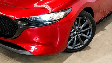 https://vehicle-cdn.autoleague.cloud/34110_1208935_2.jpg