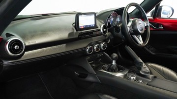 https://vehicle-cdn.autoleague.cloud/34110_1208936_23.jpg