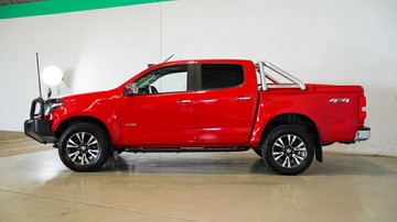 https://vehicle-cdn.autoleague.cloud/34110_1208944_15.jpg
