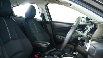 https://vehicle-cdn.autoleague.cloud/34110_1208949_14.jpg