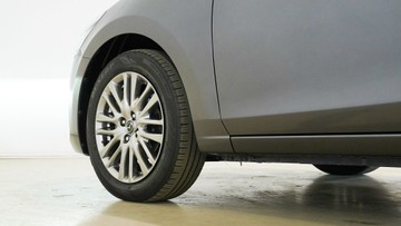 https://vehicle-cdn.autoleague.cloud/34110_1208949_5.jpg