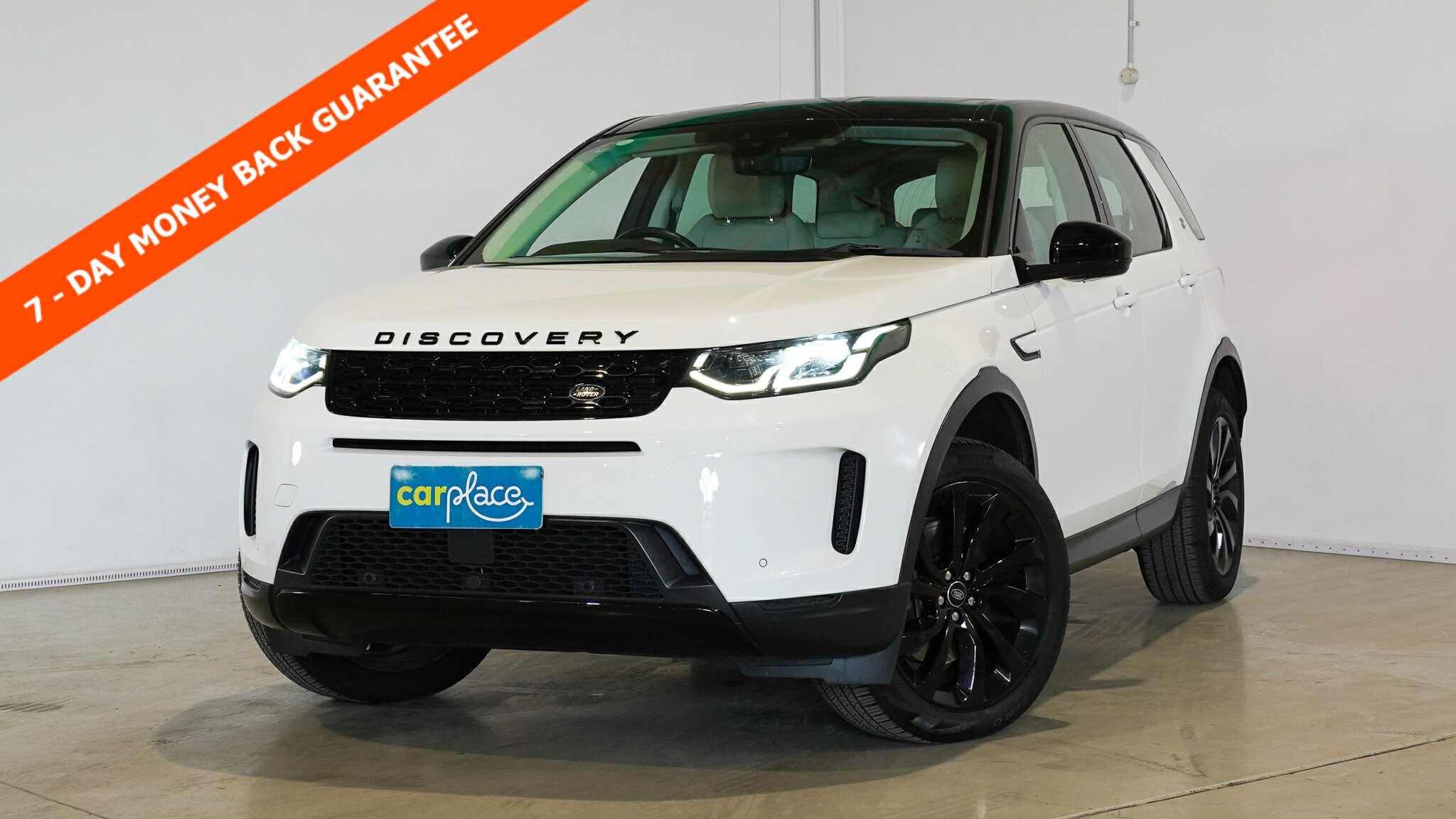 Land Rover Discovery Sport image 1