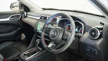 https://vehicle-cdn.autoleague.cloud/34110_1208953_15.jpg