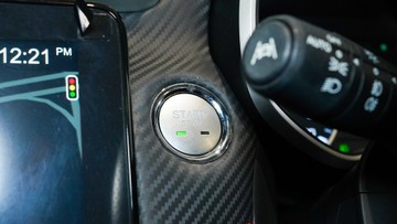 https://vehicle-cdn.autoleague.cloud/34110_1208953_21.jpg