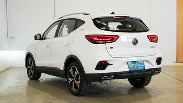 https://vehicle-cdn.autoleague.cloud/34110_1208953_6.jpg