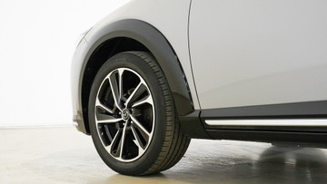 https://vehicle-cdn.autoleague.cloud/34110_1208958_5.jpg