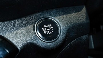 https://vehicle-cdn.autoleague.cloud/34110_1208965_10.jpg