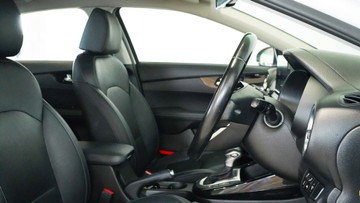 https://vehicle-cdn.autoleague.cloud/34110_1208965_14.jpg