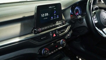 https://vehicle-cdn.autoleague.cloud/34110_1208965_17.jpg