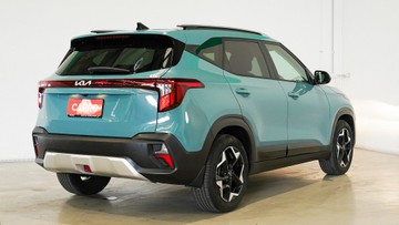 https://vehicle-cdn.autoleague.cloud/34110_1208971_8.jpg