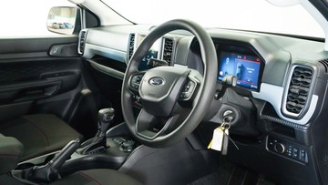 https://vehicle-cdn.autoleague.cloud/34110_1208979_13.jpg