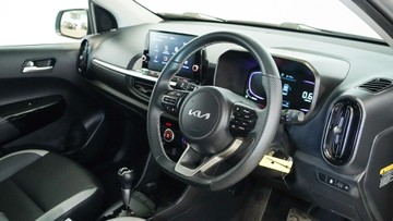 https://vehicle-cdn.autoleague.cloud/34110_1208982_15.jpg