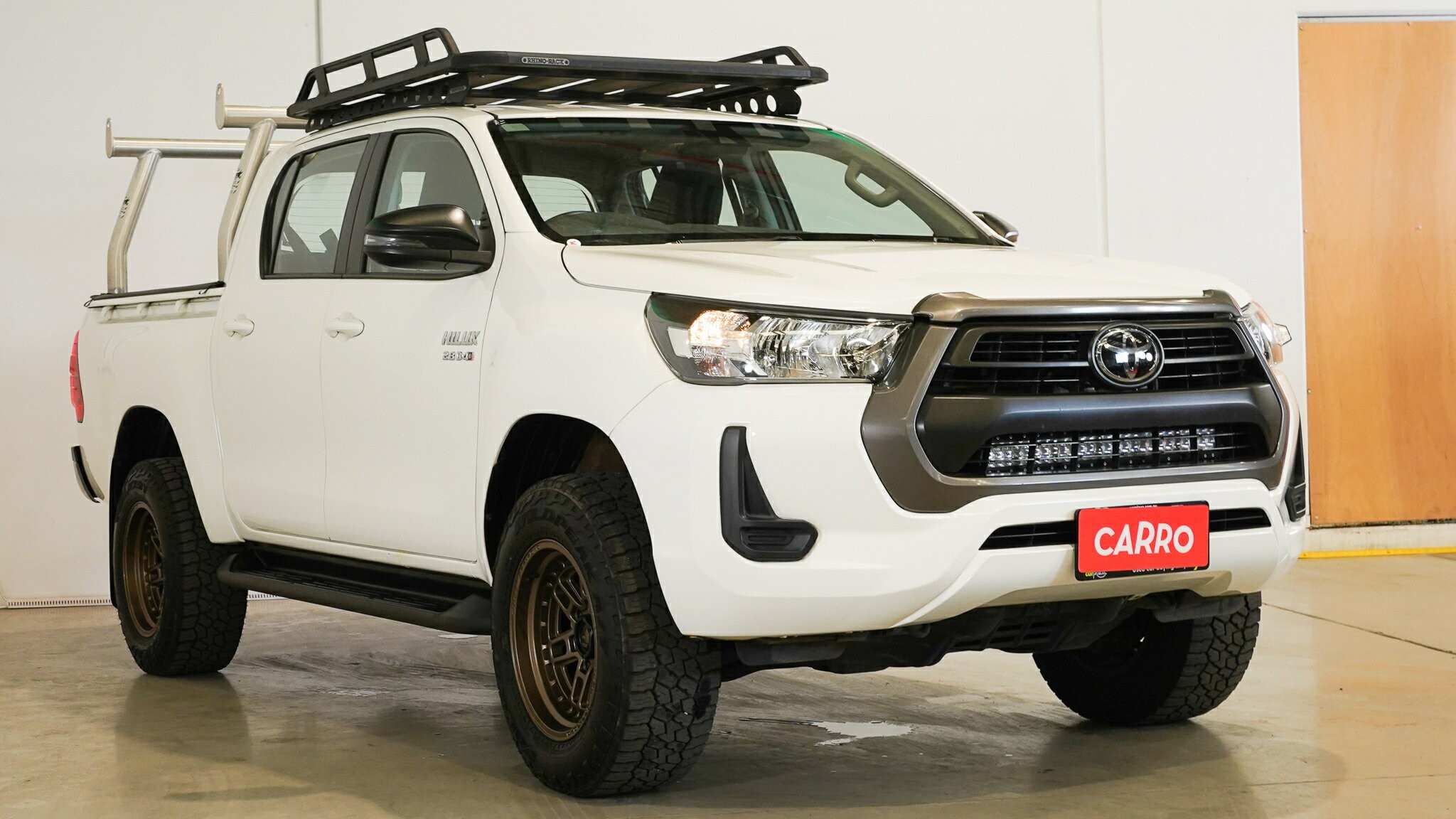 Toyota Hilux image 4